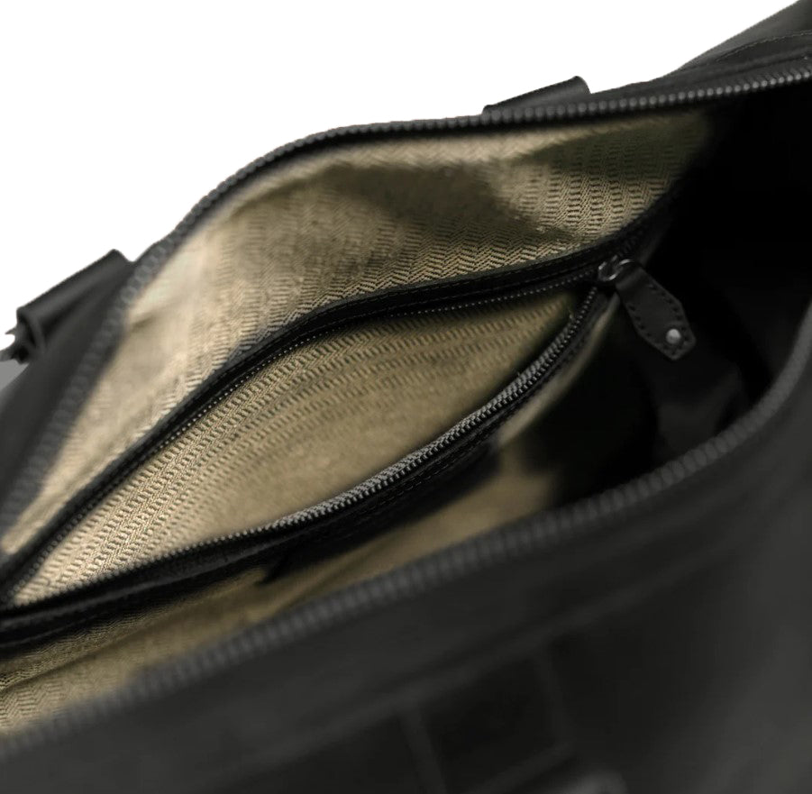 DUFFLE BAG ARTICLE # 9