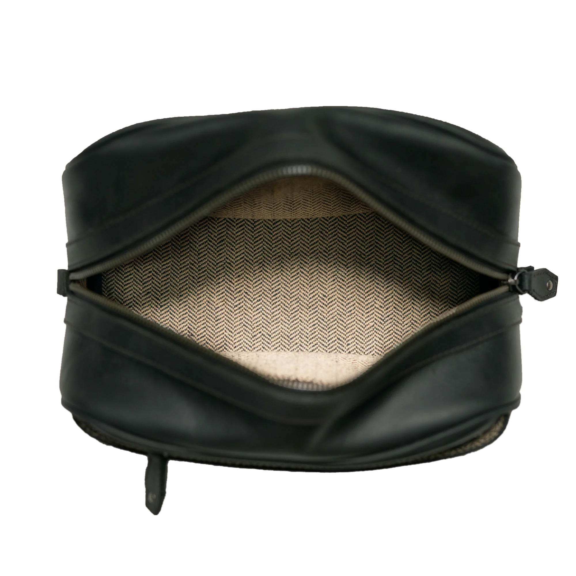 Toiletry Bag Article 4 - Image 2